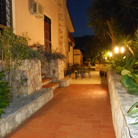 B&B Al Giardino-2
